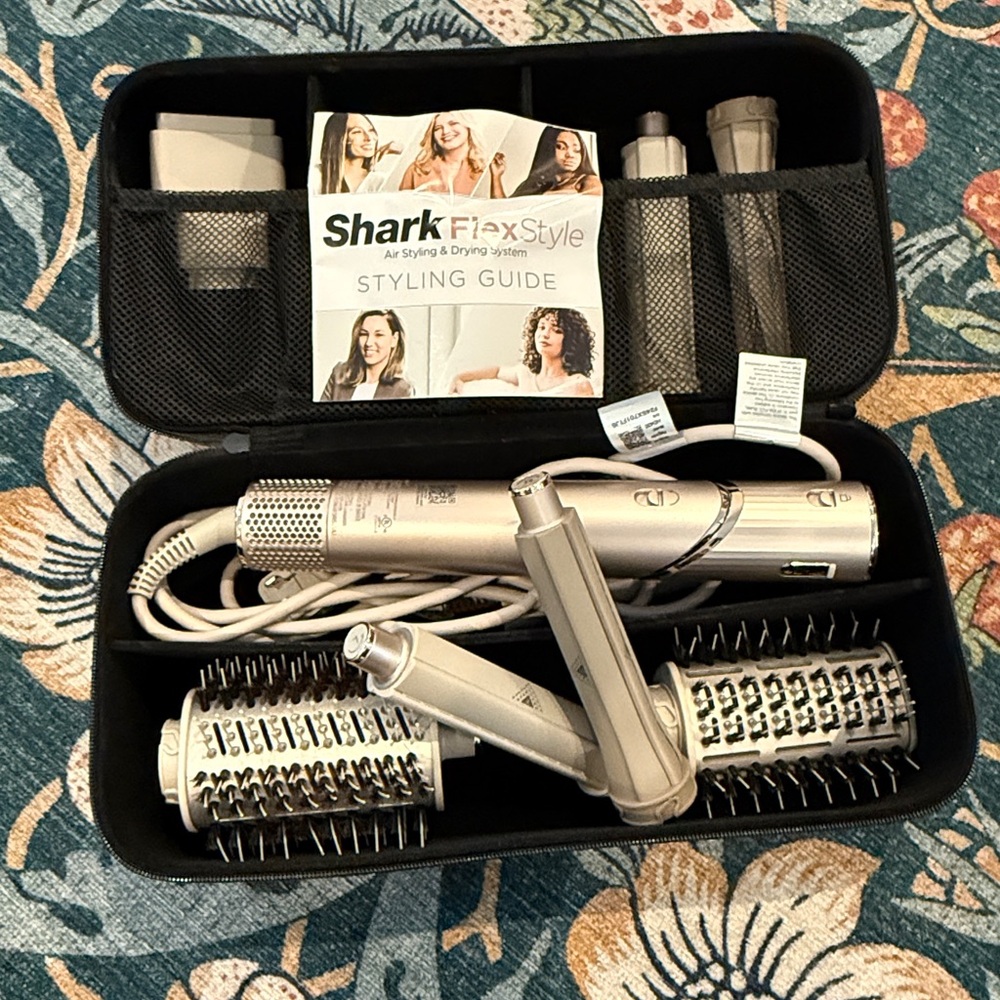 Shark Flex Style 1300W Air Styling & Drying System - Stone HD430 with case